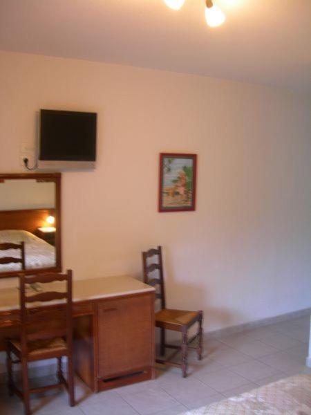 Hotel De La Madeleine Anduze Dış mekan fotoğraf